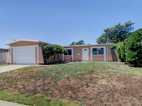 3808 Moonbeam Dr, Sacramento, CA 95827