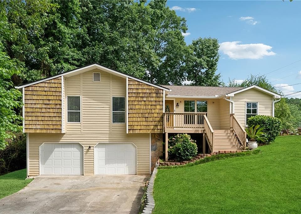 1st image of 3753 Eli Dr