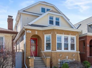 4823 W Argyle St, Chicago, IL 60630