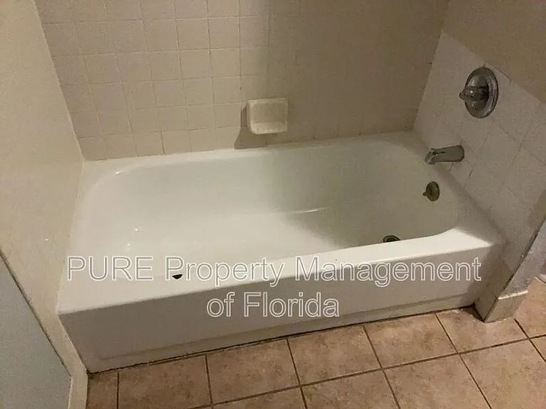 4565 SW 37th Ln #A — Photo 19