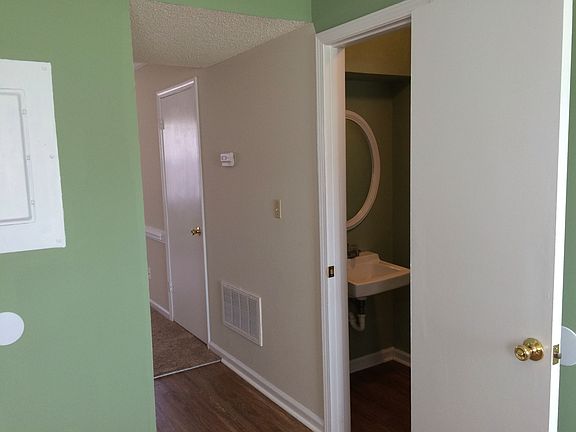 5th image of 125 Moye Ct