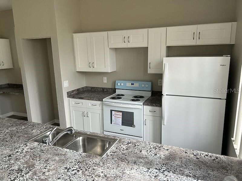 2nd image of 5017 Sunridge Palms Dr #5017