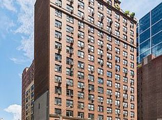 433 W 34th St APT 4D, New York, NY 10001