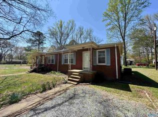 518 Lawson St #518, Athens, AL 35611