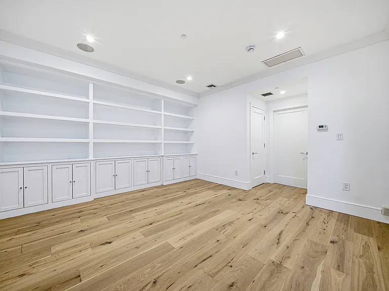 431 Marlborough St #3 — Photo 33