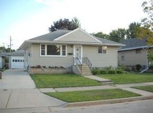 418 3rd St, Fond Du Lac, WI 54935