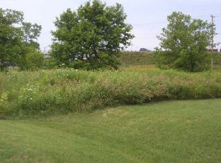 6510 Saddle Club Dr, Roscoe, IL