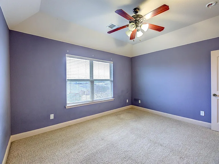2933 Softwood Cir — Photo 21