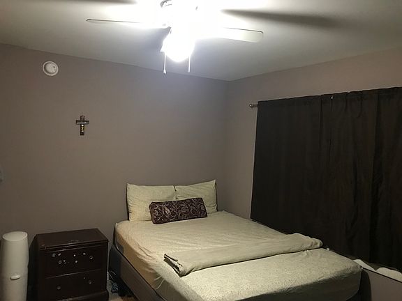 2nd image of 732 Chapelgate Dr