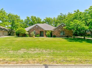 9609 Monticello Dr, Granbury, TX 76049