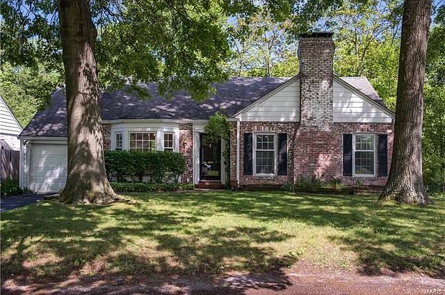 1st image of 10 Cambridge Ct