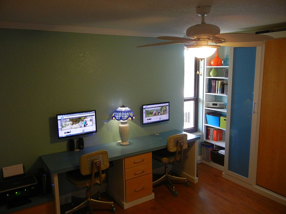 1st image of 6037 Coral Lake Dr
