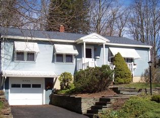 622 Barnes Ave, Endicott, NY 13760