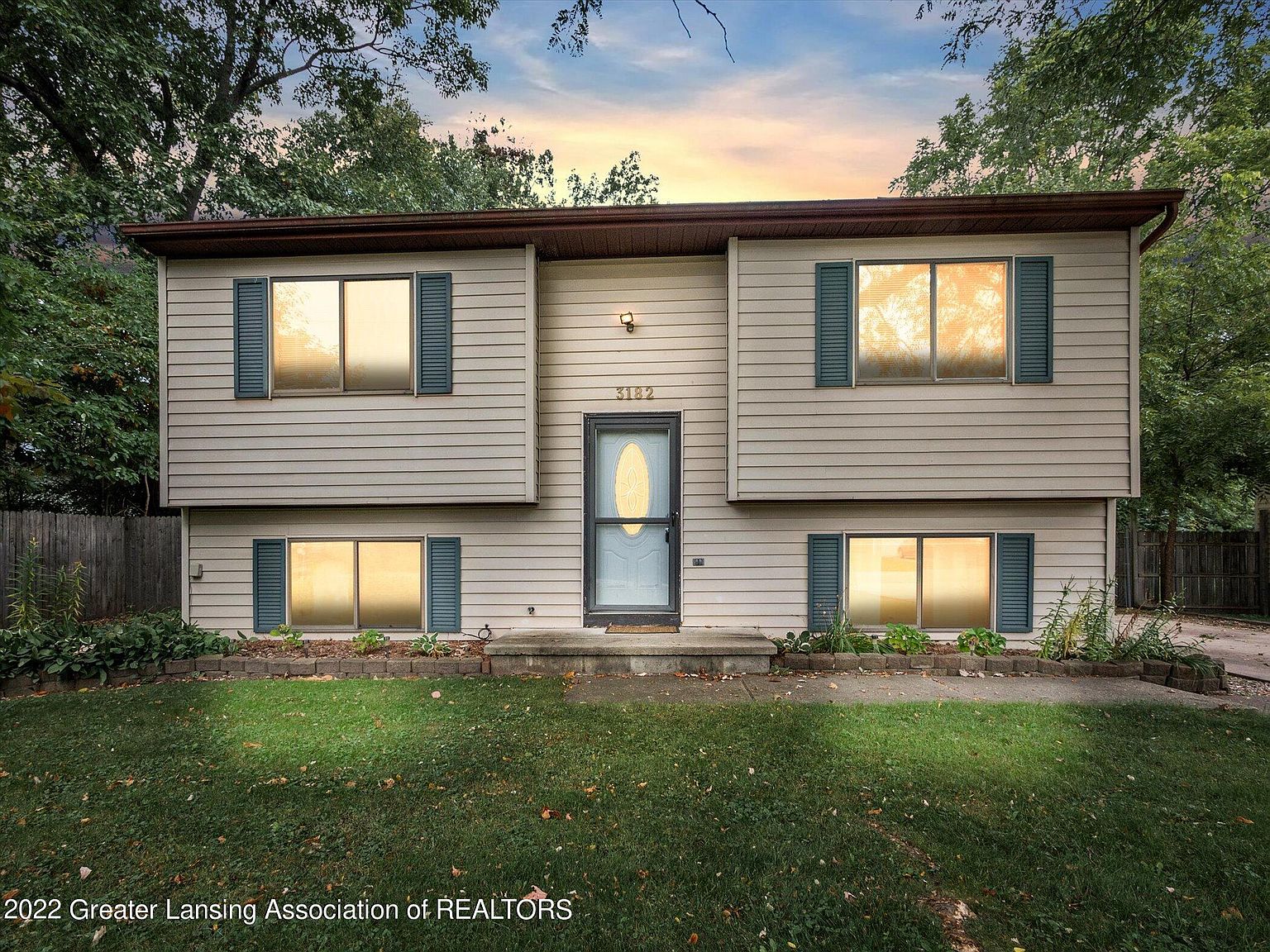 3182 Biber St, East Lansing, MI 48823 Zillow