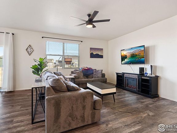 5th image of 909 Camberly Dr