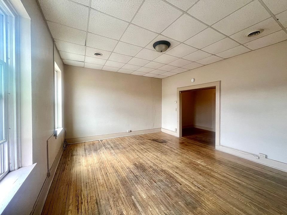 1st image of 614-630 N Riverfront Dr #624-1/2