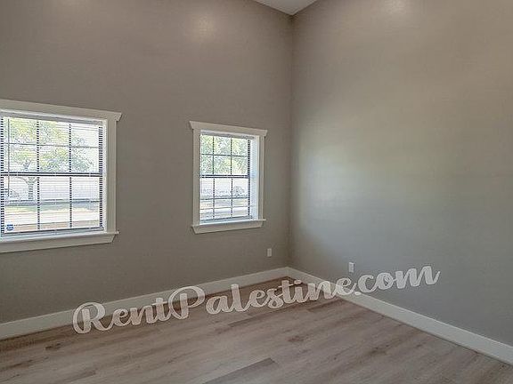 5th image of 710 W Main St #B