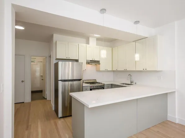 chestnut 2390, 2390 Chestnut St #308, San Francisco, CA 94123