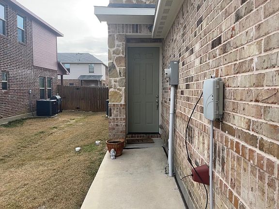 3rd image of 4915 Sanger Circle Dr #4913