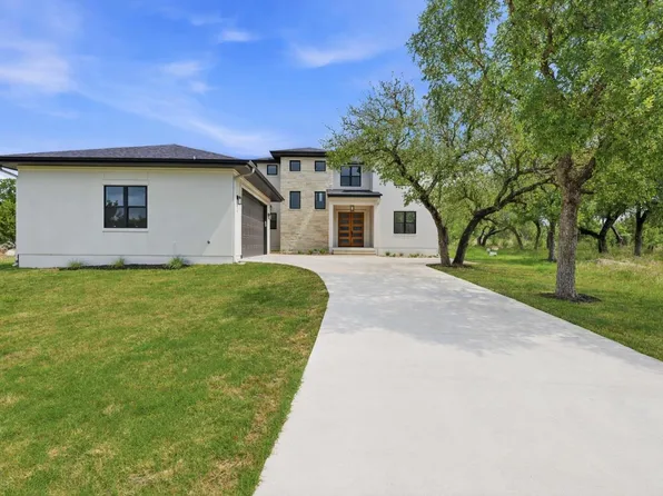 109 Rocky Summit Ct, Spicewood, TX 78669