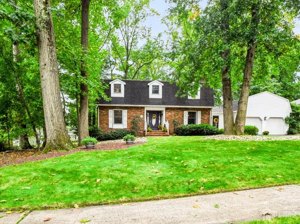 232 Dawes Rd, North Brunswick, NJ 08902