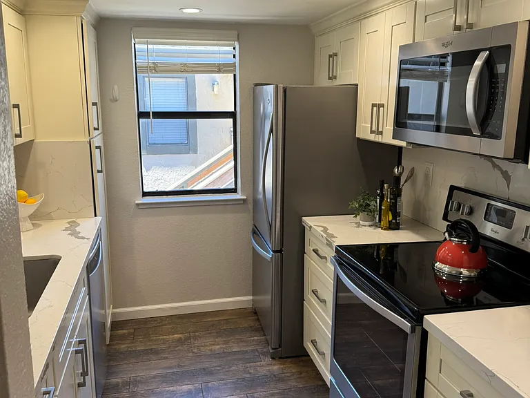 5192 Makati Cir — Photo 9