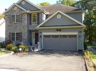 835 Columbus Ave, Stroudsburg, PA 18360