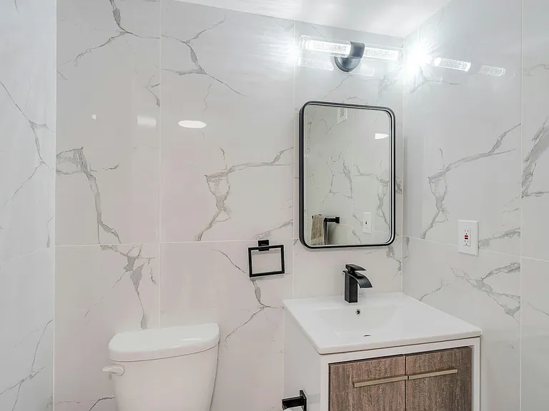 7004 Boulevard East #31D — Photo 11