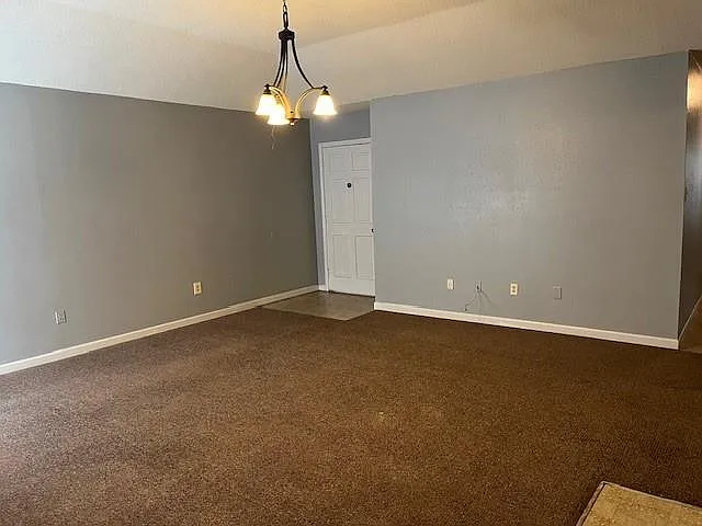 14724 Emory Rd — Photo 10