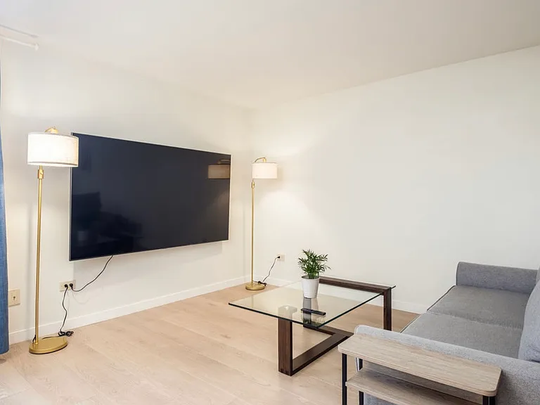 101 Market St #204 — Photo 4