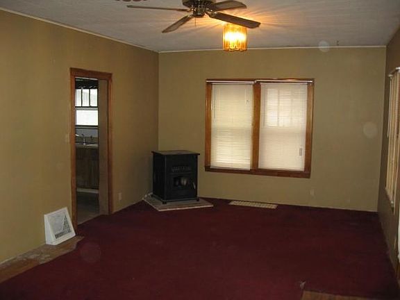 2nd image of 708 N C St