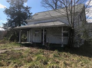 1421 Shawnee Rd, Ringgold, VA 24586