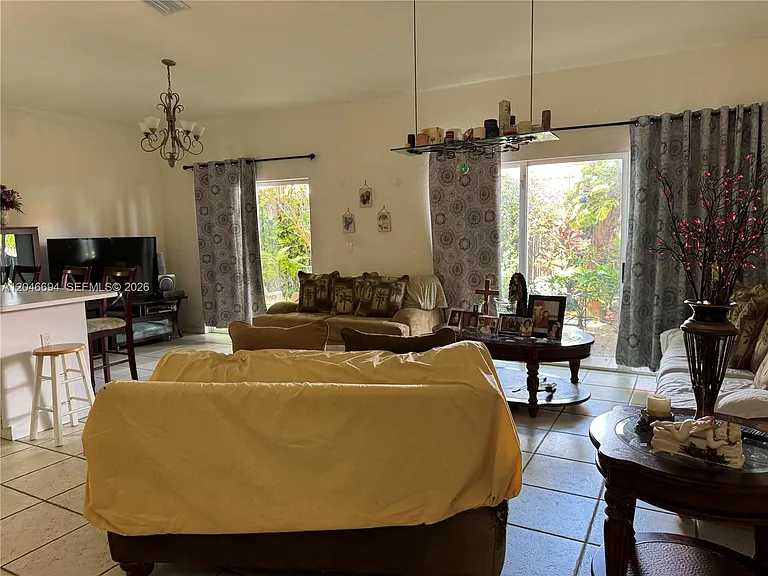 20808 SW 86th Ct — Photo 5