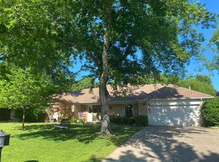 6921 S Knoxville Pl, Tulsa, OK 74136