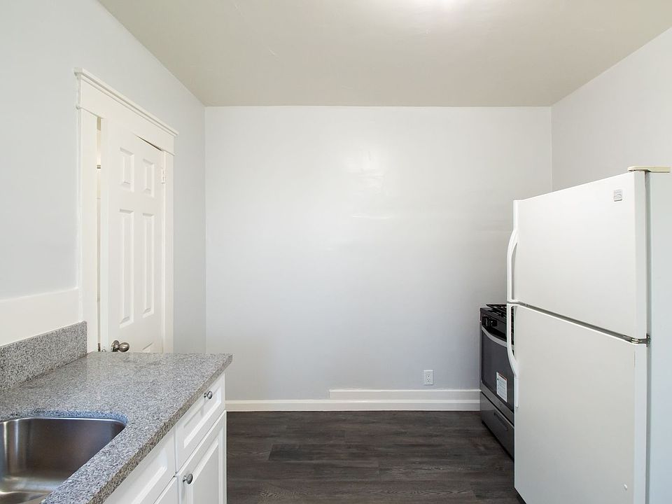 1st image of 629 W 8th St #633