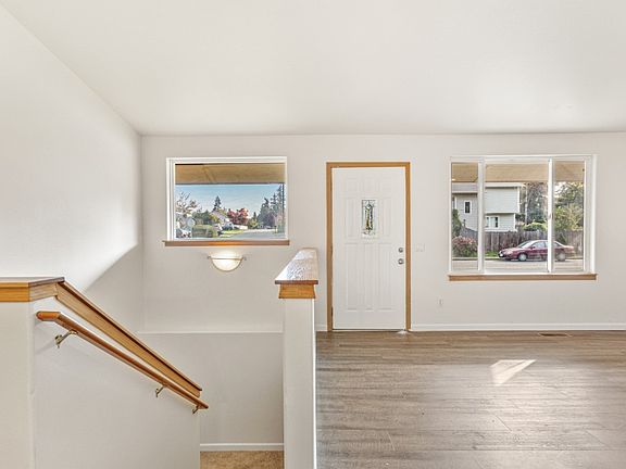 4th image of 4702 Dogwood Dr