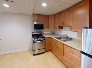 60 Main St APT 6, Enfield, NH 03748