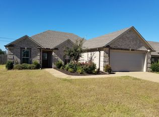 17 Nehemiah Dr, Jackson, TN 38305