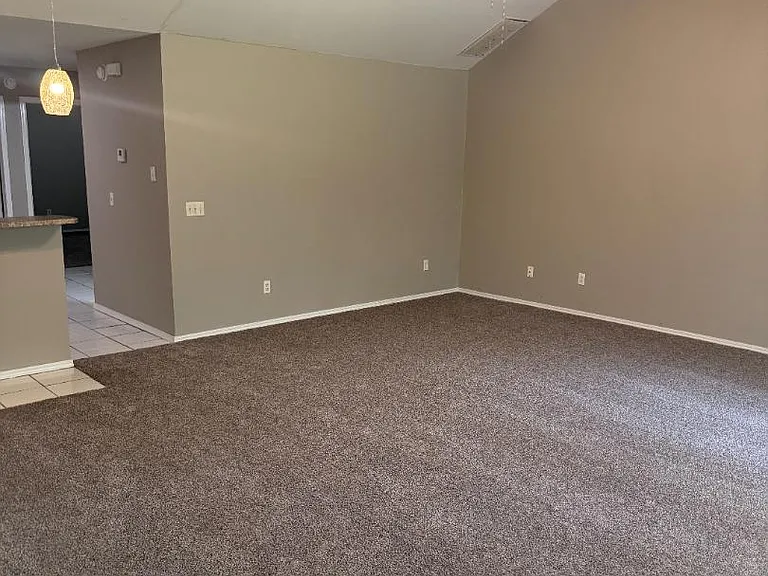 Unit Photo