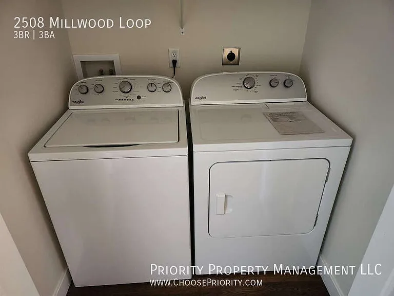 2508 Millwood Loop — Photo 10