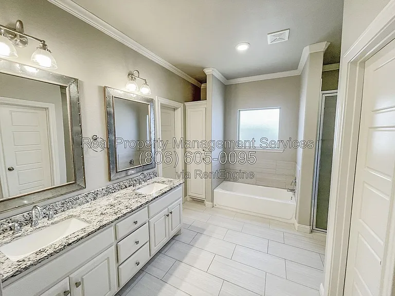 4907 Jarvis St — Photo 14