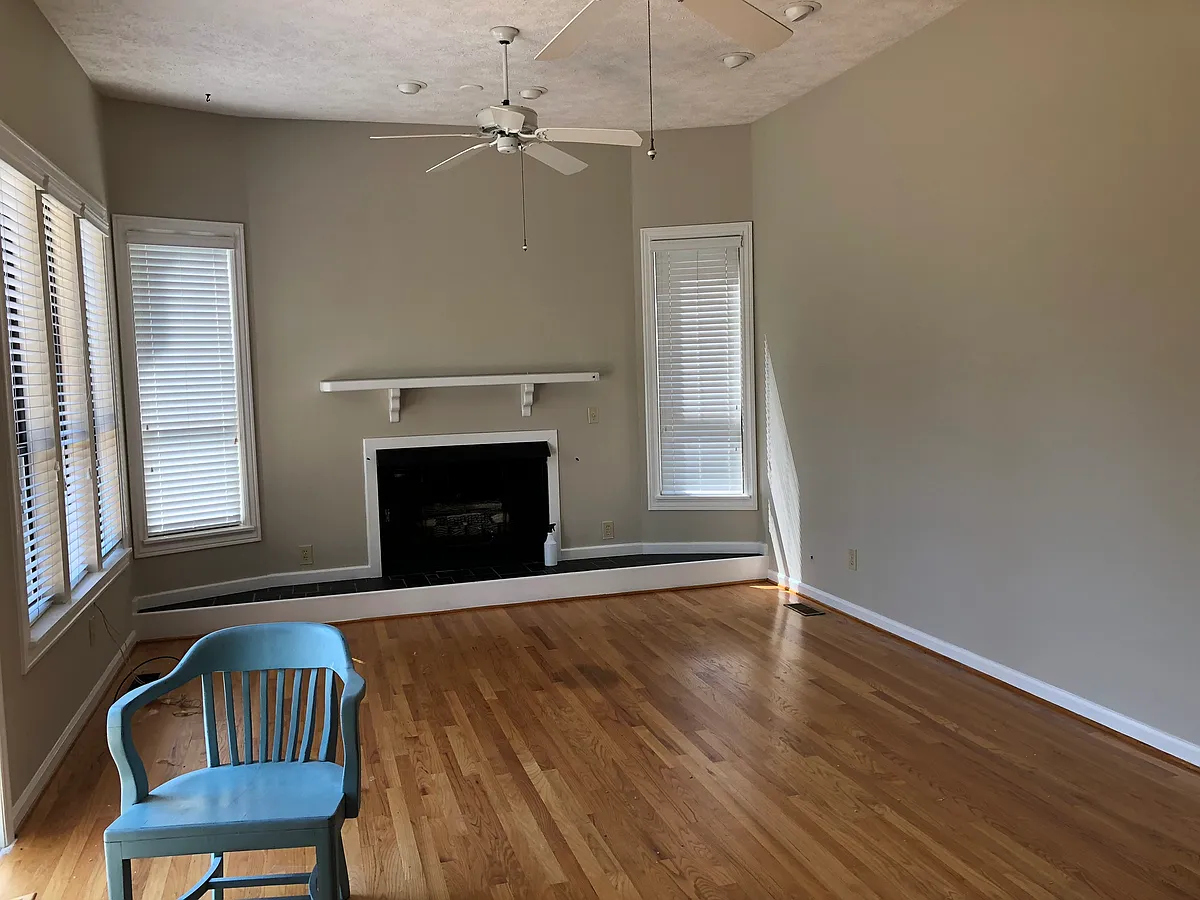 Building Photo - 5480 Eastwind Rd