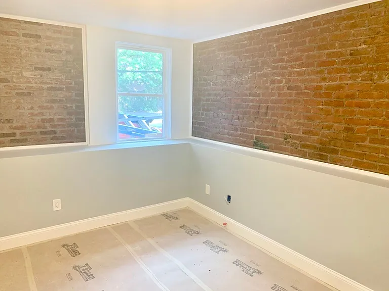 176 Kelton St #B — Photo 4