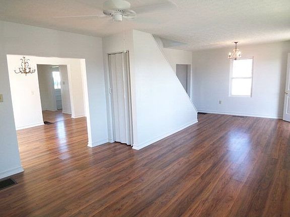 3rd image of 1515 3rd St