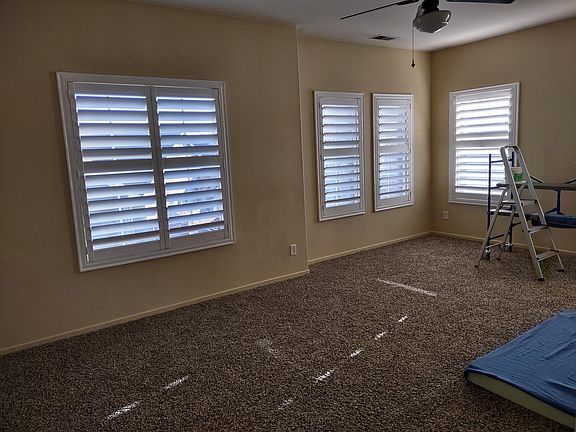 3rd image of 5429 Desert Peach Dr