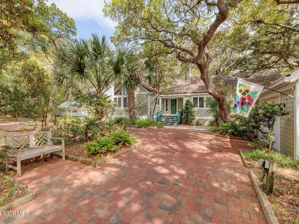 5 Bay Tree Trail, Bald Head Island, NC 28461