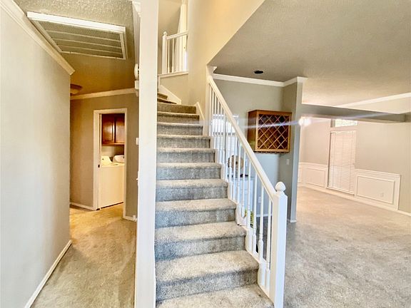 5th image of 23 E Tamah Ln