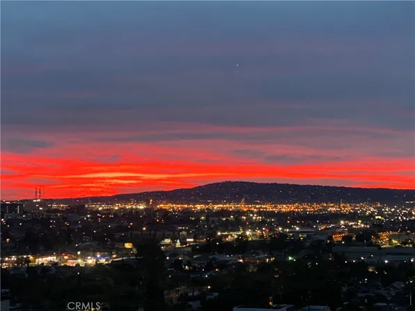 2604 E 20th St Unit 304, Signal Hill, CA 90755