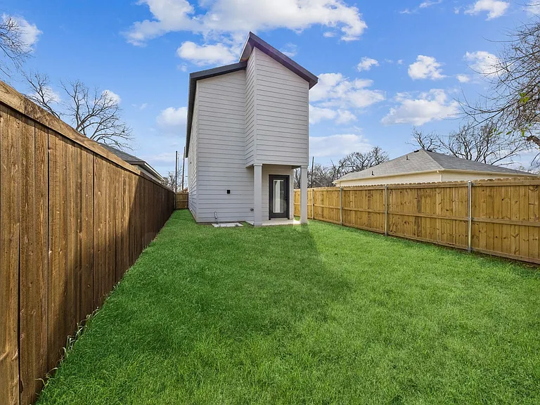 3703 York St — Photo 20