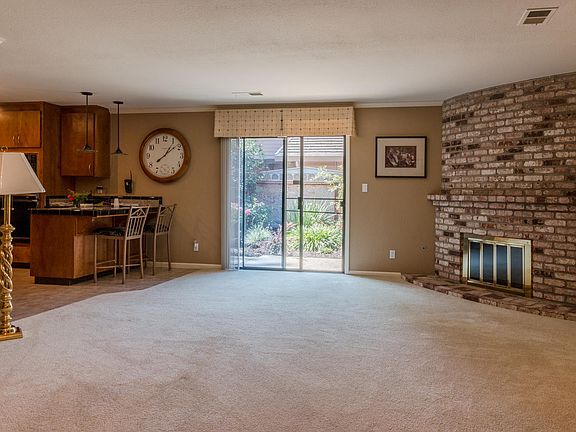 4th image of 4163 Boulder Creek Cir